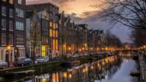 Vietravel Airlines Netherlands Office