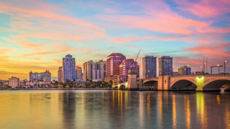 Frontier Airlines Palm Beach Office in Florida