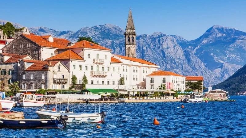 Condor Airlines Tivat Office in Montenegro