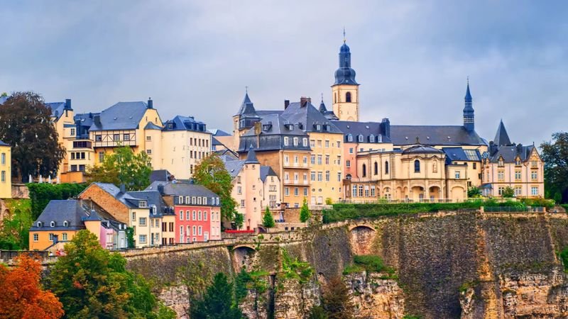 LOT Polish Airlines Luxembourg Office