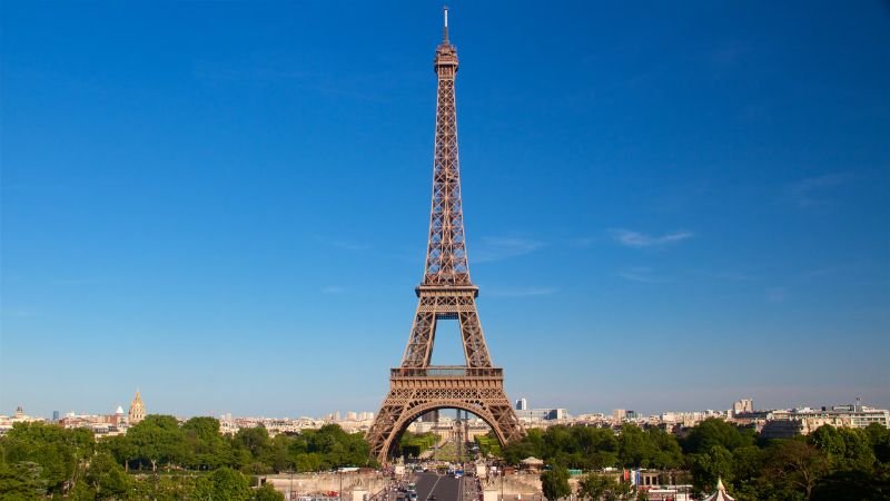 LOT Polish Airlines Paris Office in France