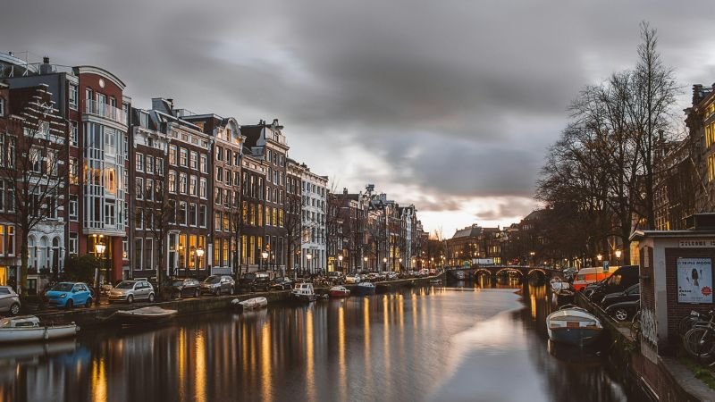 Royal Jordanian Amsterdam Office