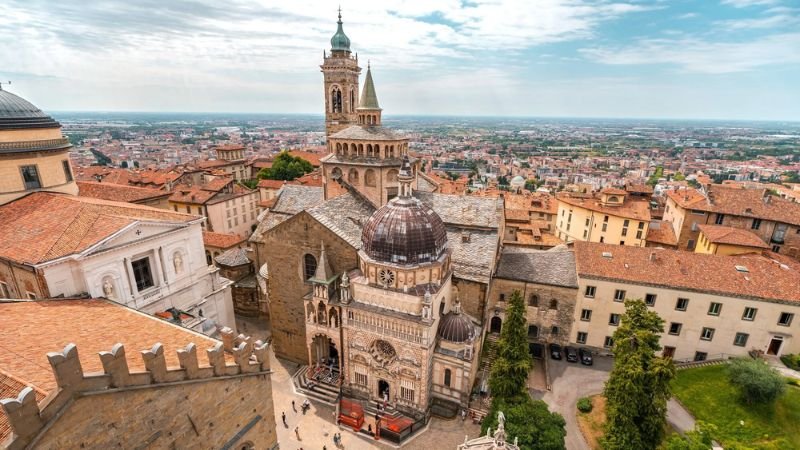 FlyEgypt Bergamo Office in Italy