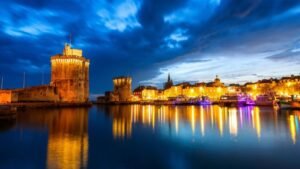 FlyEgypt La Rochelle Office in France