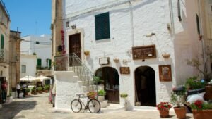 Lauda Airlines Brindisi Office in Italy