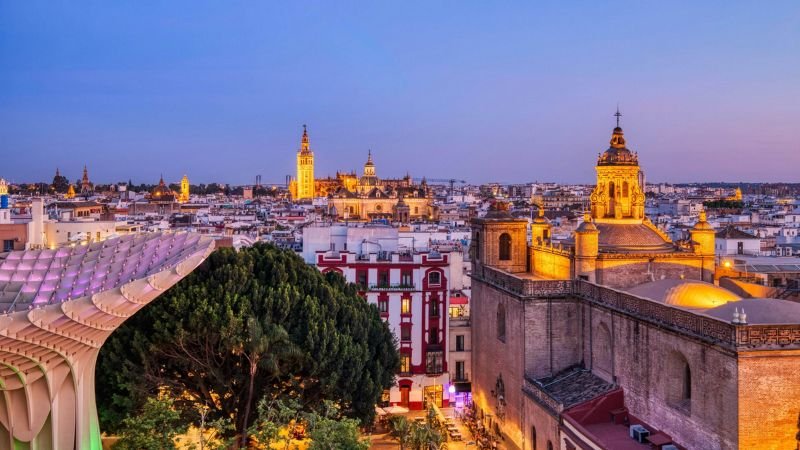 Lauda Airlines Seville Office in Spain