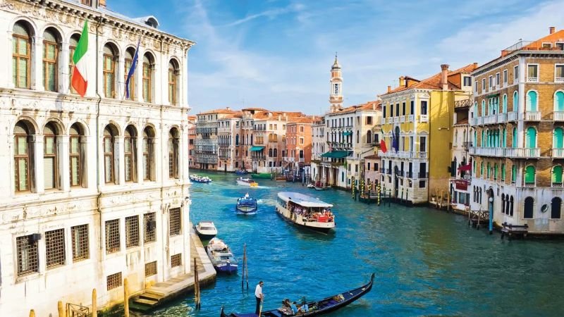 Luxair Venice Office in Italy