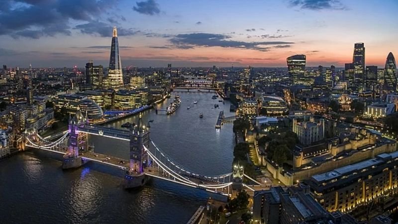 Spirit Airlines London Office in England