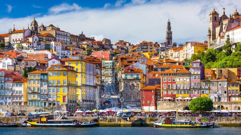 Spirit Airlines Porto Office in Portugal