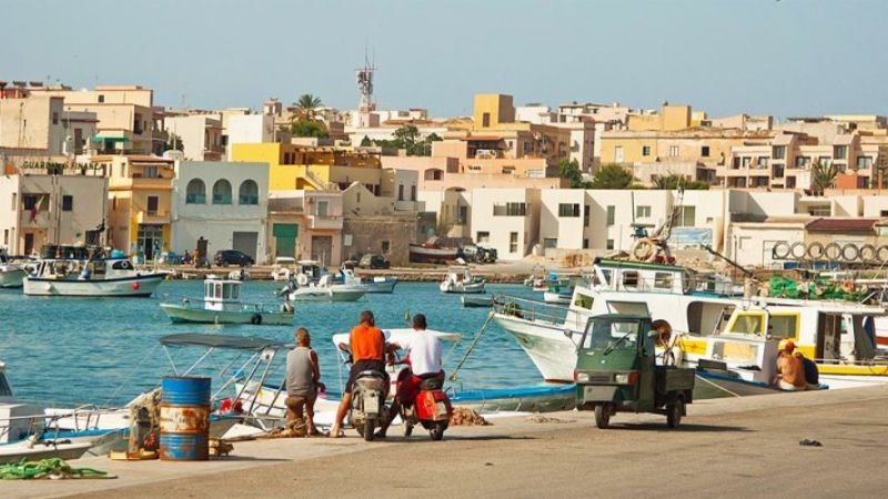 Wizz Air Lampedusa Office in Italy
