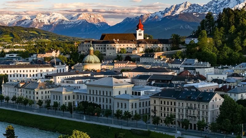 Wizz Air Salzburg Office in Austria